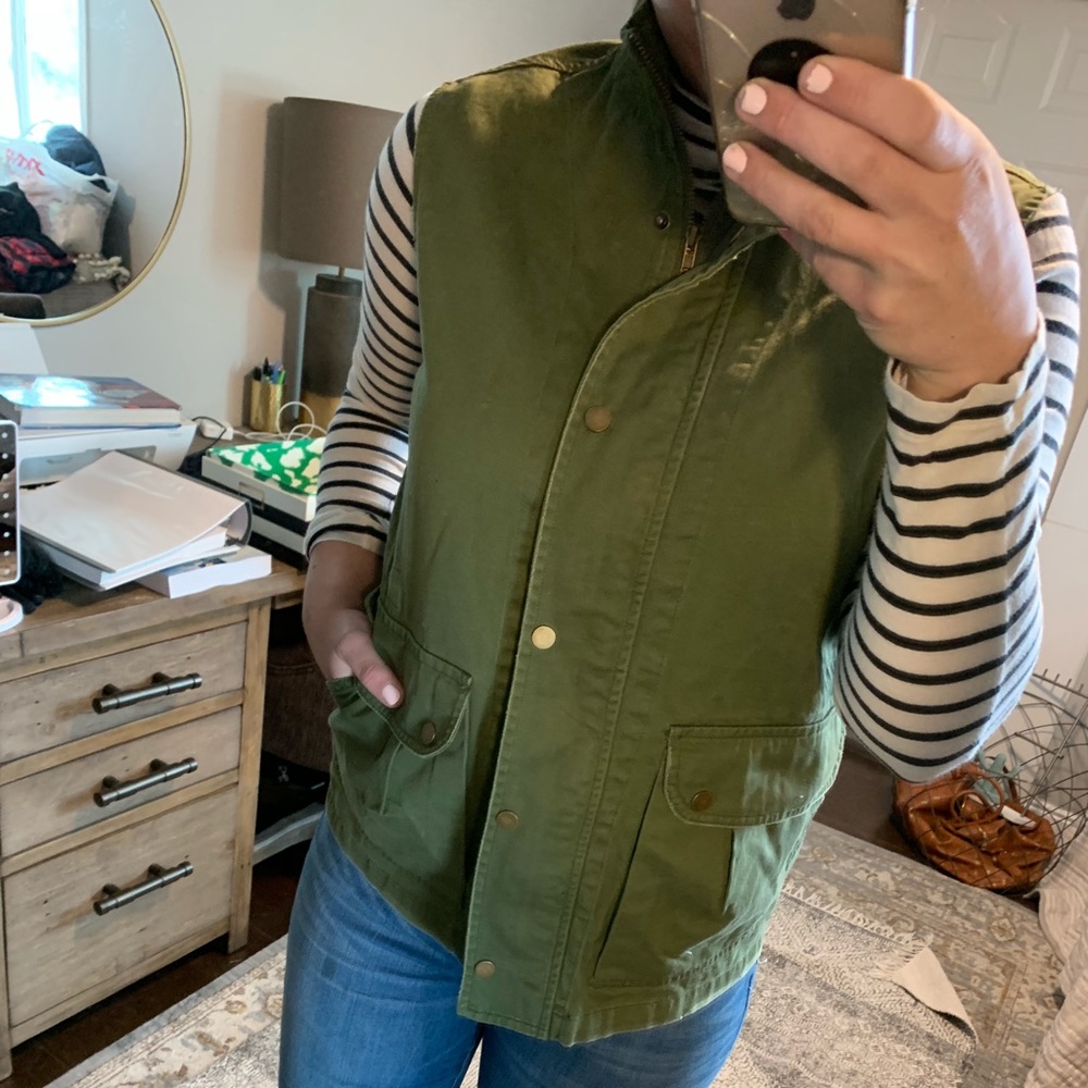 Never worn! Army green vest
